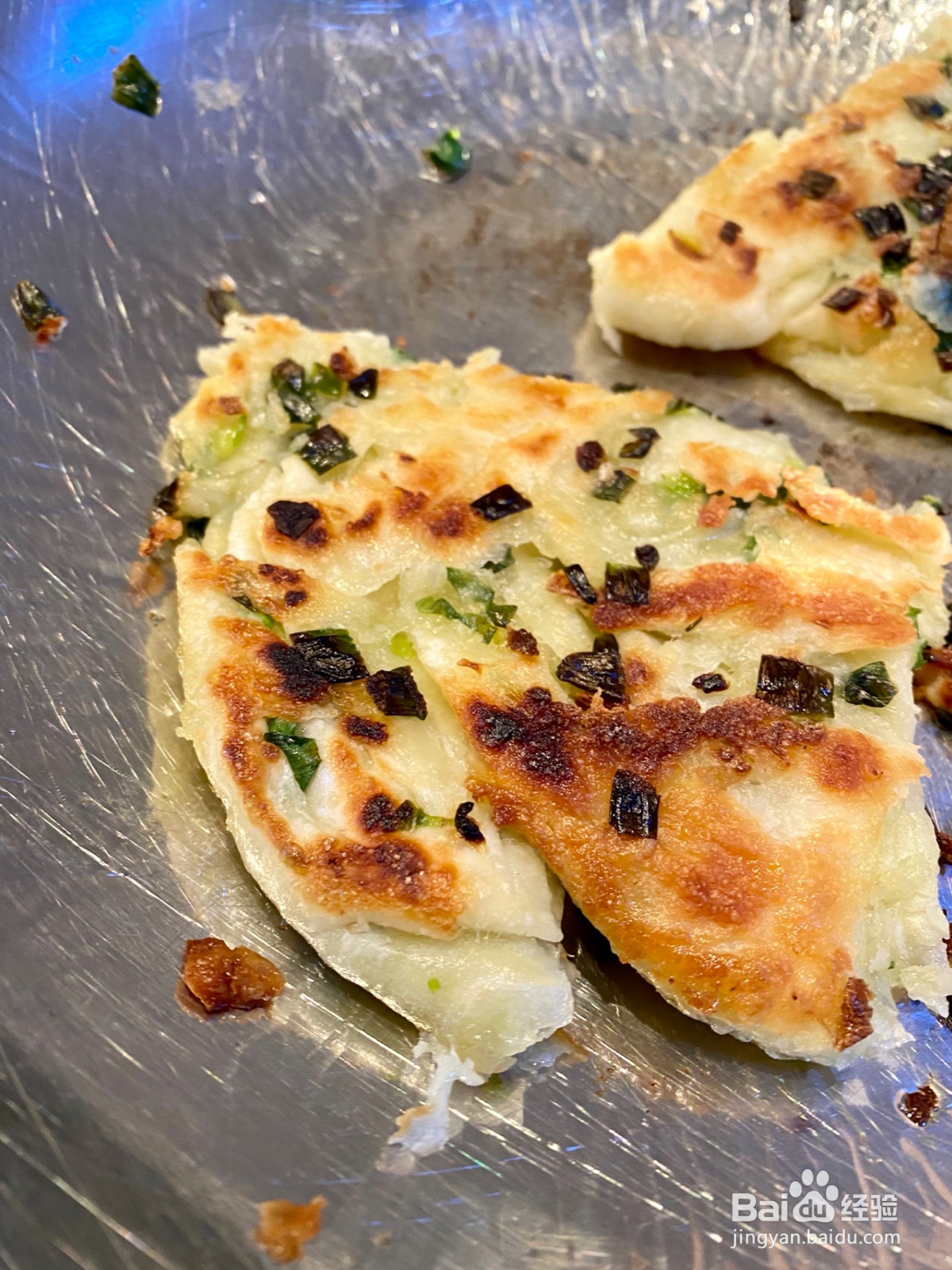 黄油馄饨皮葱油饼的做法