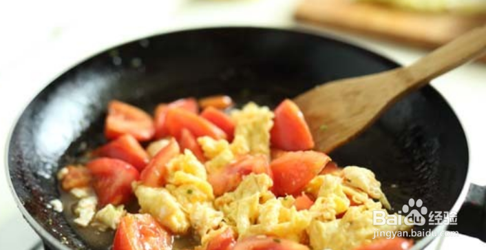 西红柿炒鸡蛋的做法