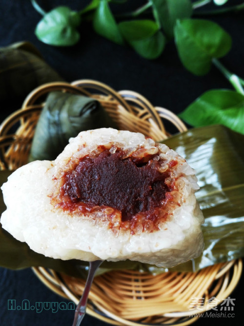 豆沙粽子的做法