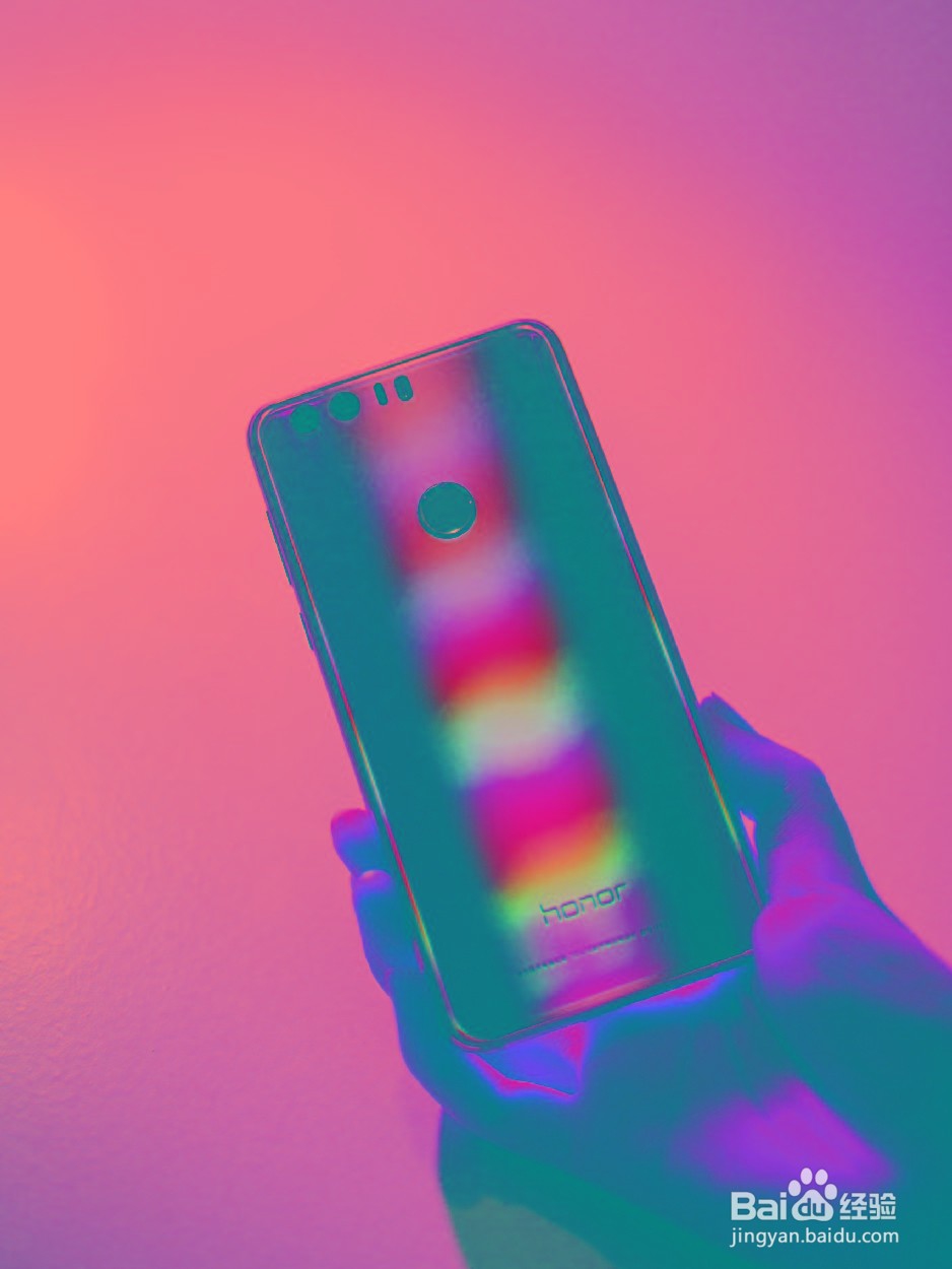 荣耀8玻璃材质和工艺技术如何呈现机身极光颜值
