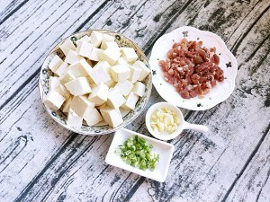 教大家做红烧豆腐