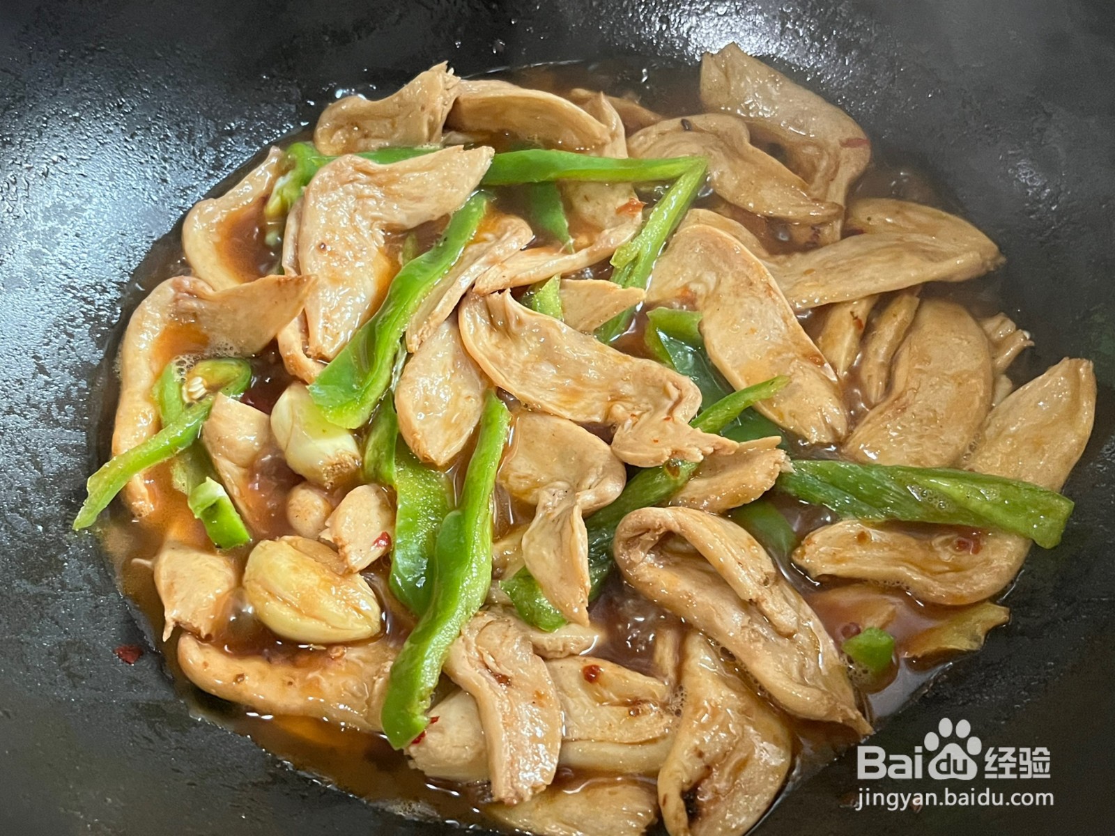 炖素鸡豆干的做法