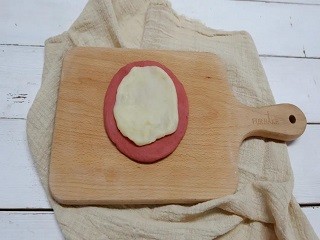 紫薯坚果拉丝软欧怎么做？