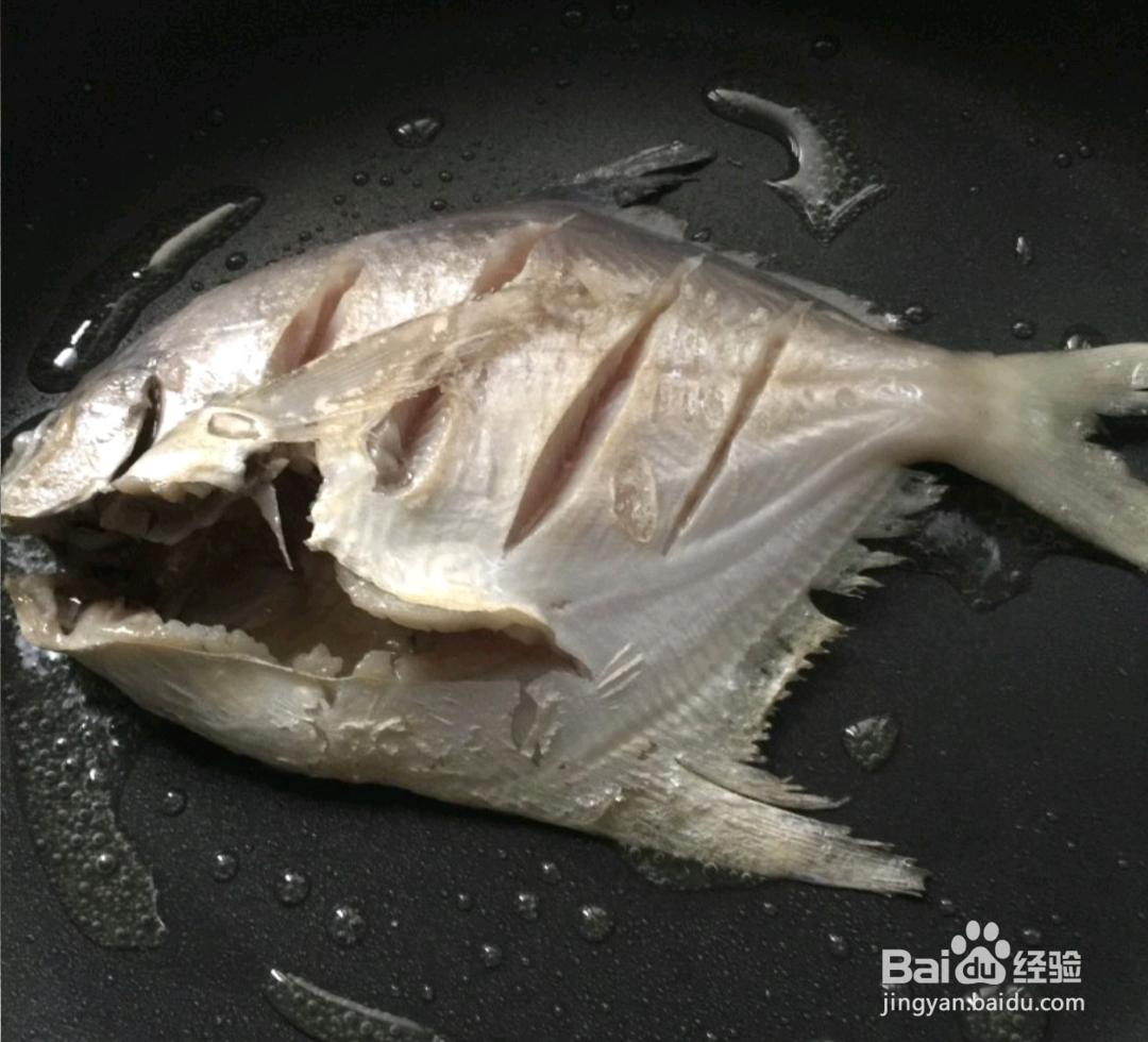 如何做出香煎白枪鱼？