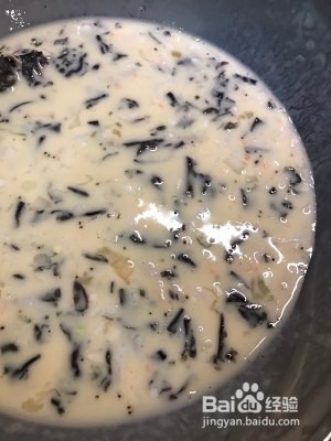 如何制作美味的姜汁紫菜鸡蛋饼