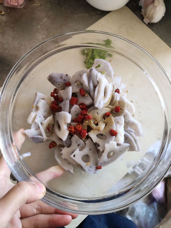 开胃小菜凉拌藕片