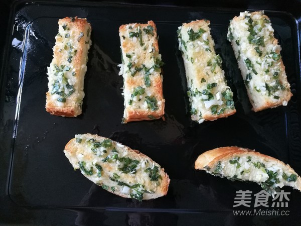 蒜泥吐司条的做法