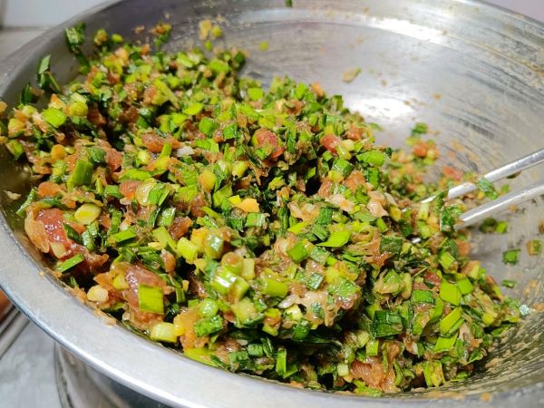 黄花鱼五花肉韭菜水饺