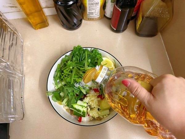 凉拌青瓜小海鲜