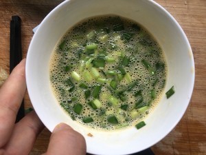 抱蛋煎粽子制作过程