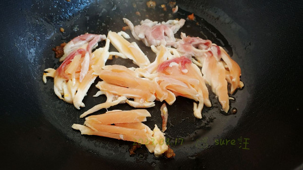 葱椒肉丝油豆皮