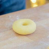 不点外卖132--玉米面牛奶甜甜圈