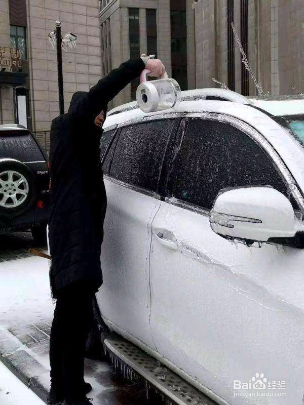 汽车怎么除雪