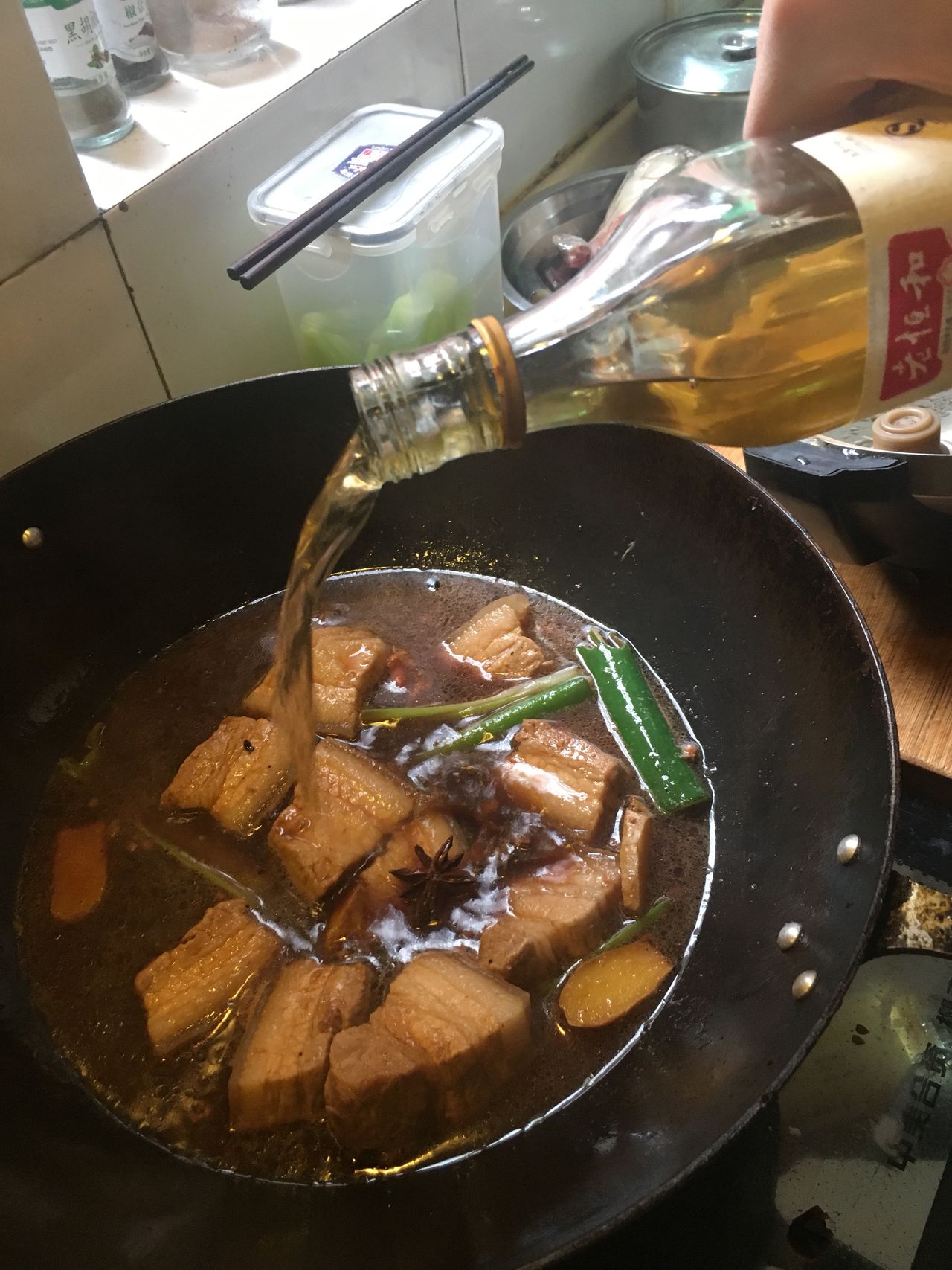 看着都让人流口水的东坡肉你会做吗