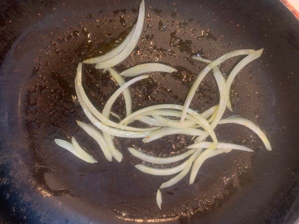 彩椒鸡胸肉春卷