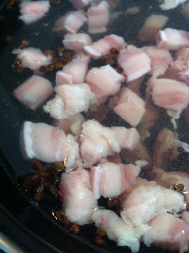 笋干啤酒焖五花