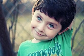 3岁开始，男宝宝为什么感觉越来越叛逆？