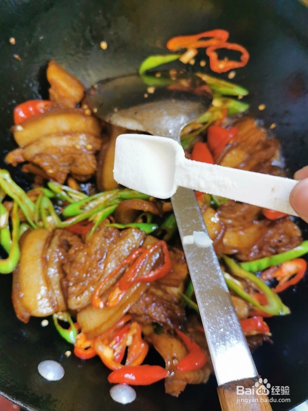 爆炒回锅肉的做法