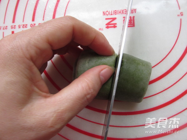 抹茶松子豆沙酥