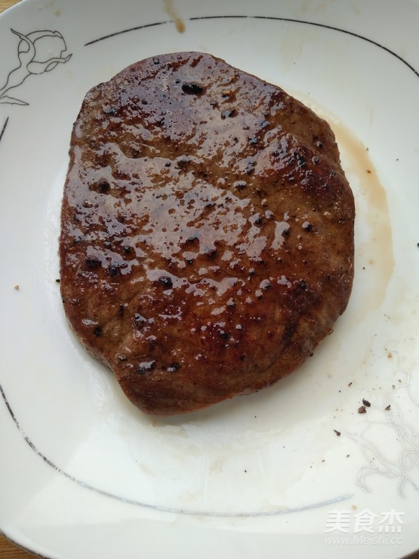 黑胡椒牛排的做法