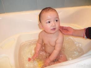 十妈九错的宝宝洗澡习惯