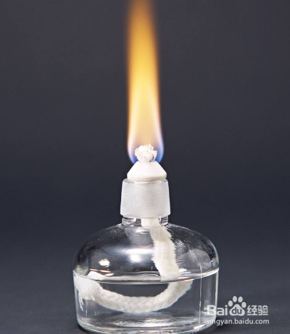 防尘塞断在手机里面怎么弄出来
