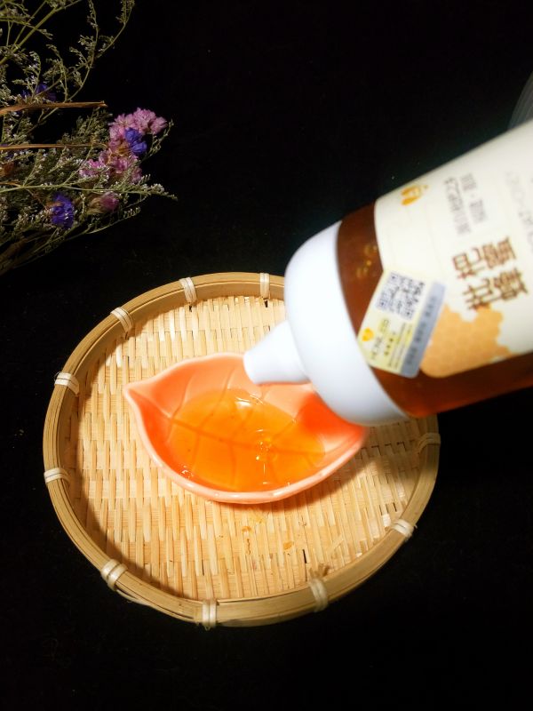 集天地之气，每一滴都凝结了枇杷的甜蜜