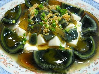 皮蛋豆腐的做法