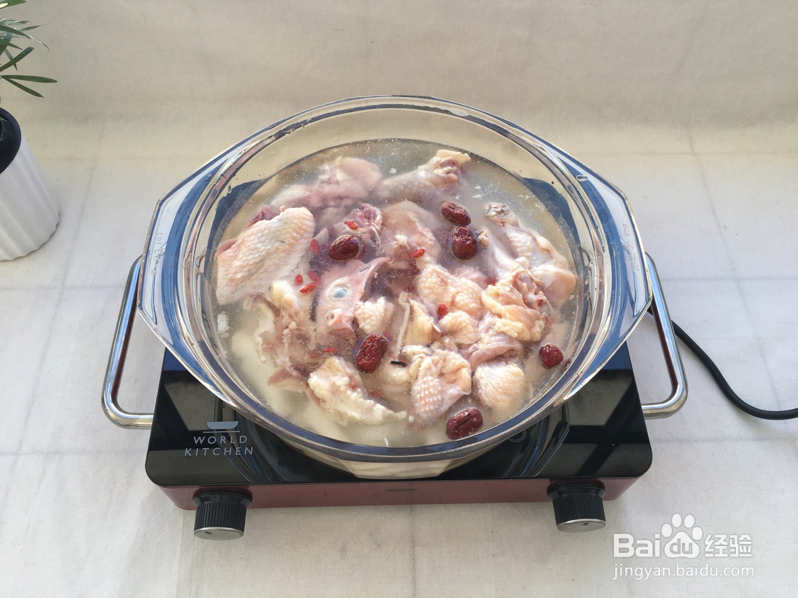 如何制作一份椰子鸡火锅？