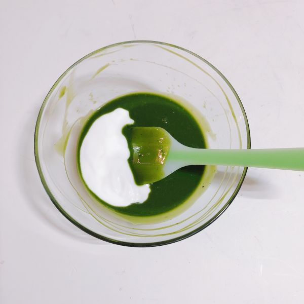 抹茶香缇奶油蛋糕