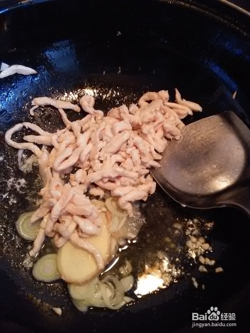 小孩能吃的鱼香鸡丝怎么做