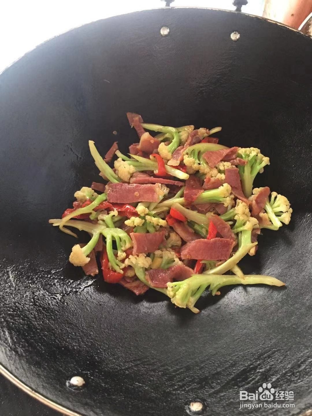 极味家常菜：花菜炒肉