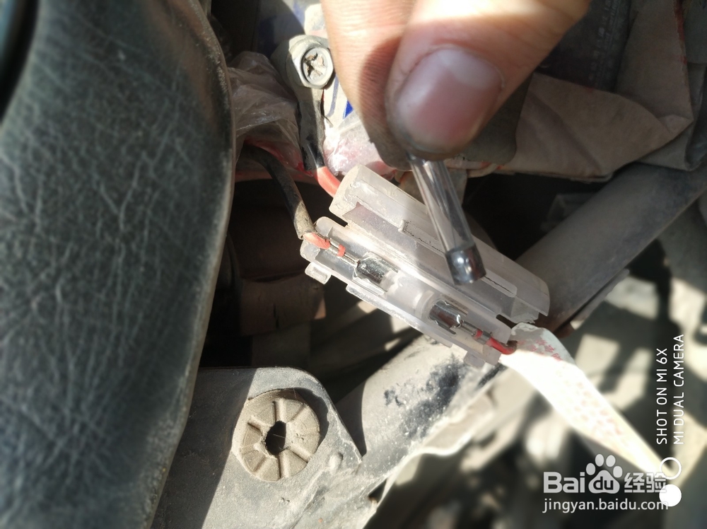 摩托车长久停放化油器及电路简单处置方法