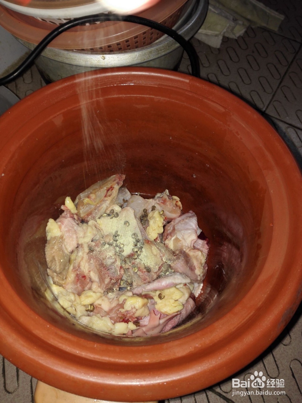 怎样制作土鸡山药汤?