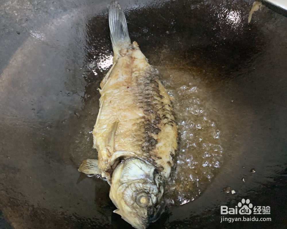 怎么做番茄鲫鱼汤?