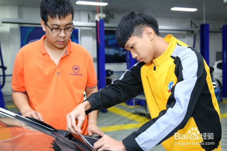 汽车行业发展怎么样？学汽修好吗