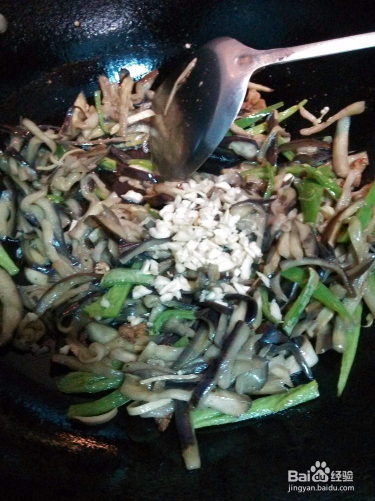 清炒茄子丝的家常做法