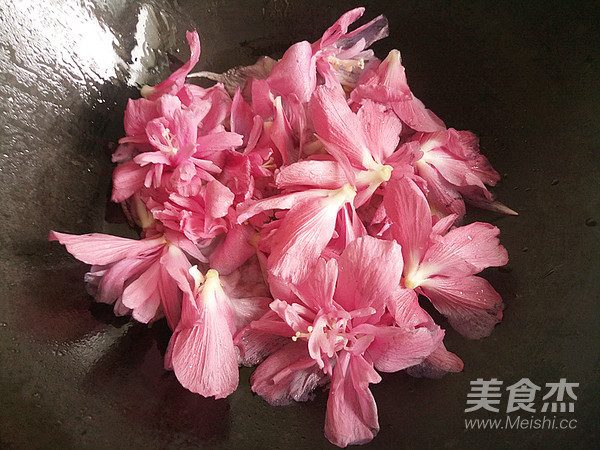 木槿花炒鸡蛋