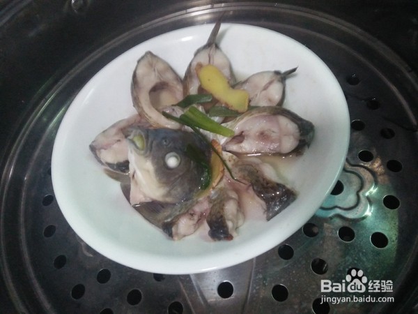 蒸鲫鱼的做法