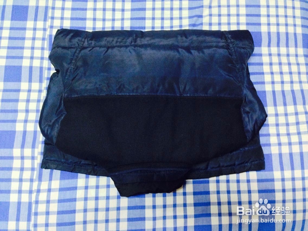 冬季不穿的羽绒服怎样存放?