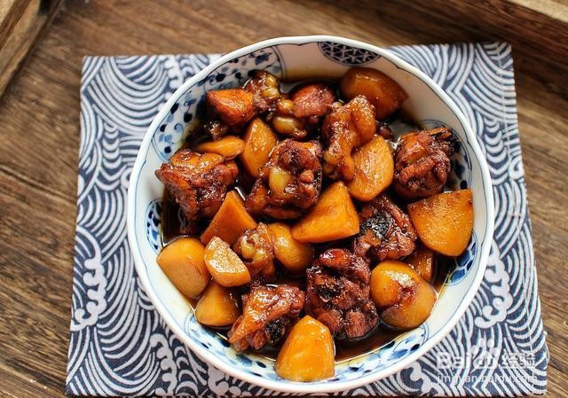 家庭自制红烧鸡翅根