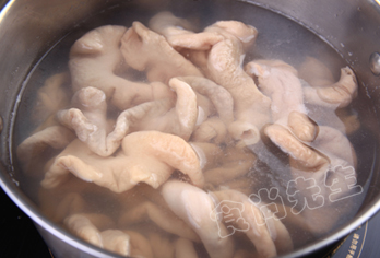 [转载]十种香料卤出美味十足的猪大肠