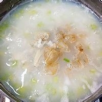 在家制作美味的日式海鲜杂炊