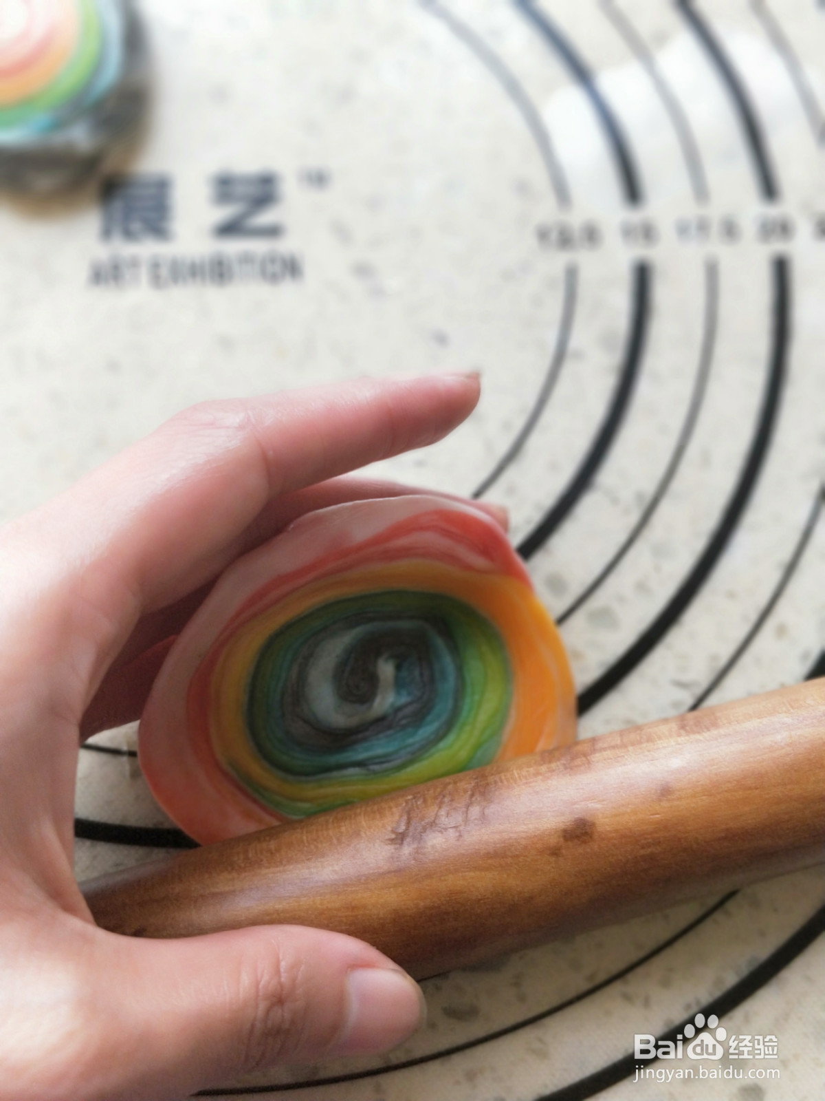 彩虹蛋黄酥的做法