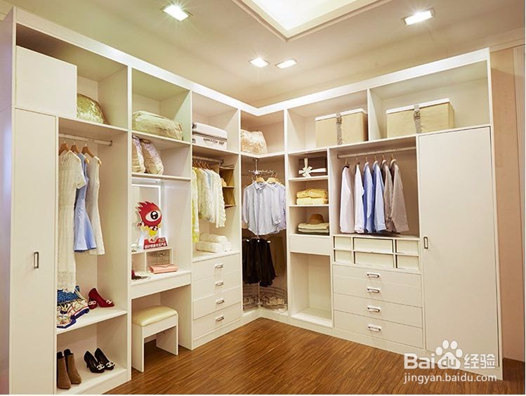 次卧空间小如何合理布置