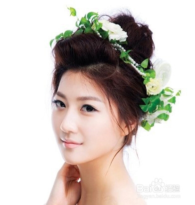 几款靓丽新娘发型推荐