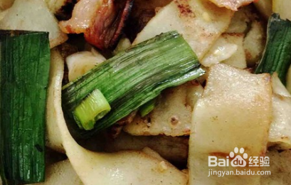 腊肉炒豆丝的做法