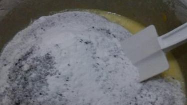 软糯朴实的黑芝麻糯米蛋糕怎么做呢