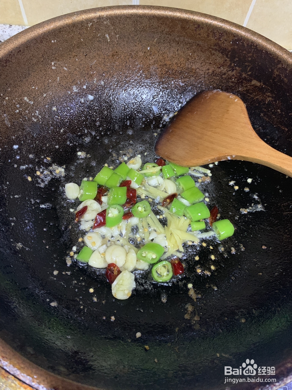 好吃不腻的香辣梭子蟹