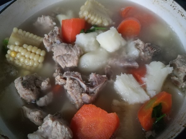 山药玉米排骨汤